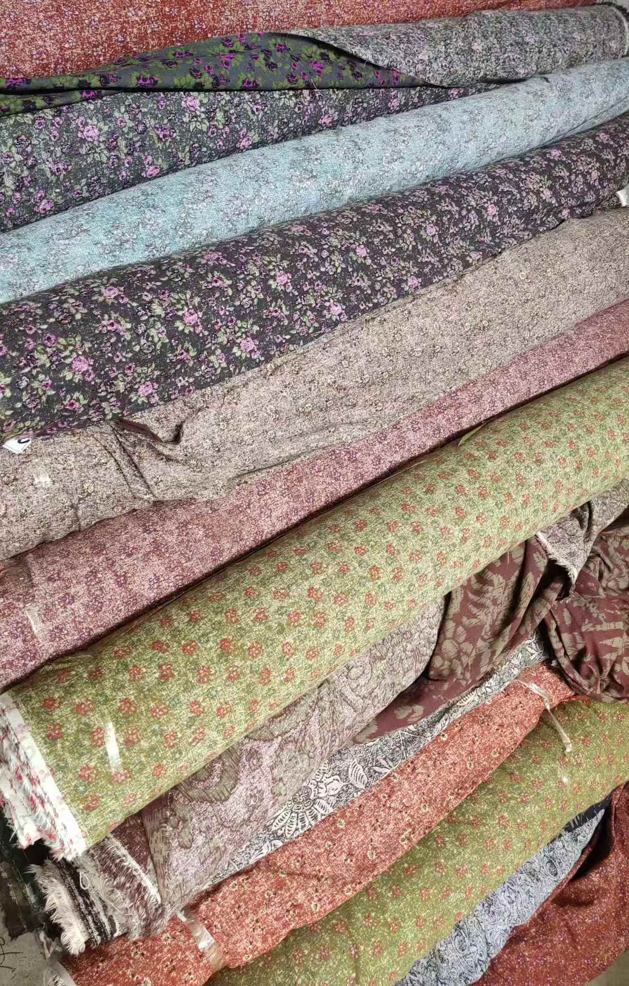Wholesale Linen Floral Fabric Rolls
