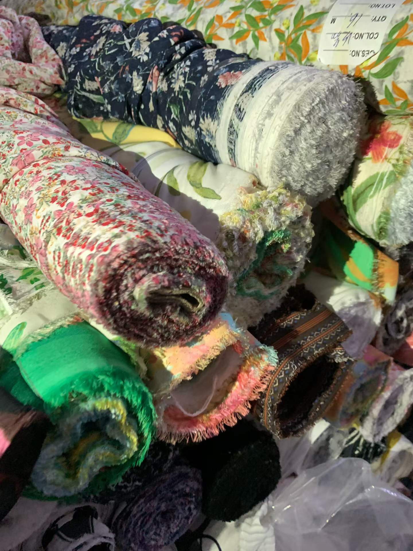 Floral Print Chiffon Fabric Rolls | Lightweight for Summer Dresses, Blouses & Scarves