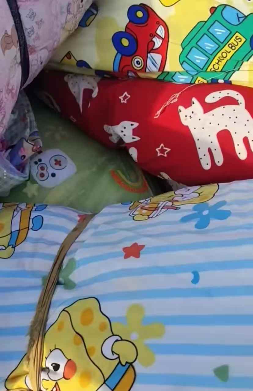 Wholesale Kids Cotton Fabric Stocklot | Cartoon & Floral Cotton Fabric for Children's Clothing