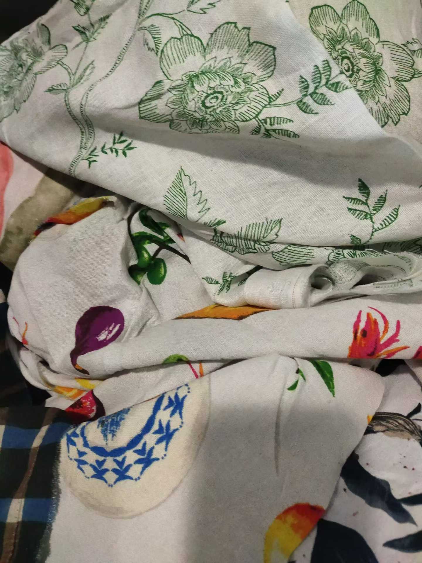 Wholesale Floral Printed Cotton Fabric Stocklot | Soft Cotton Fabric for Fashion Garments & Bedding