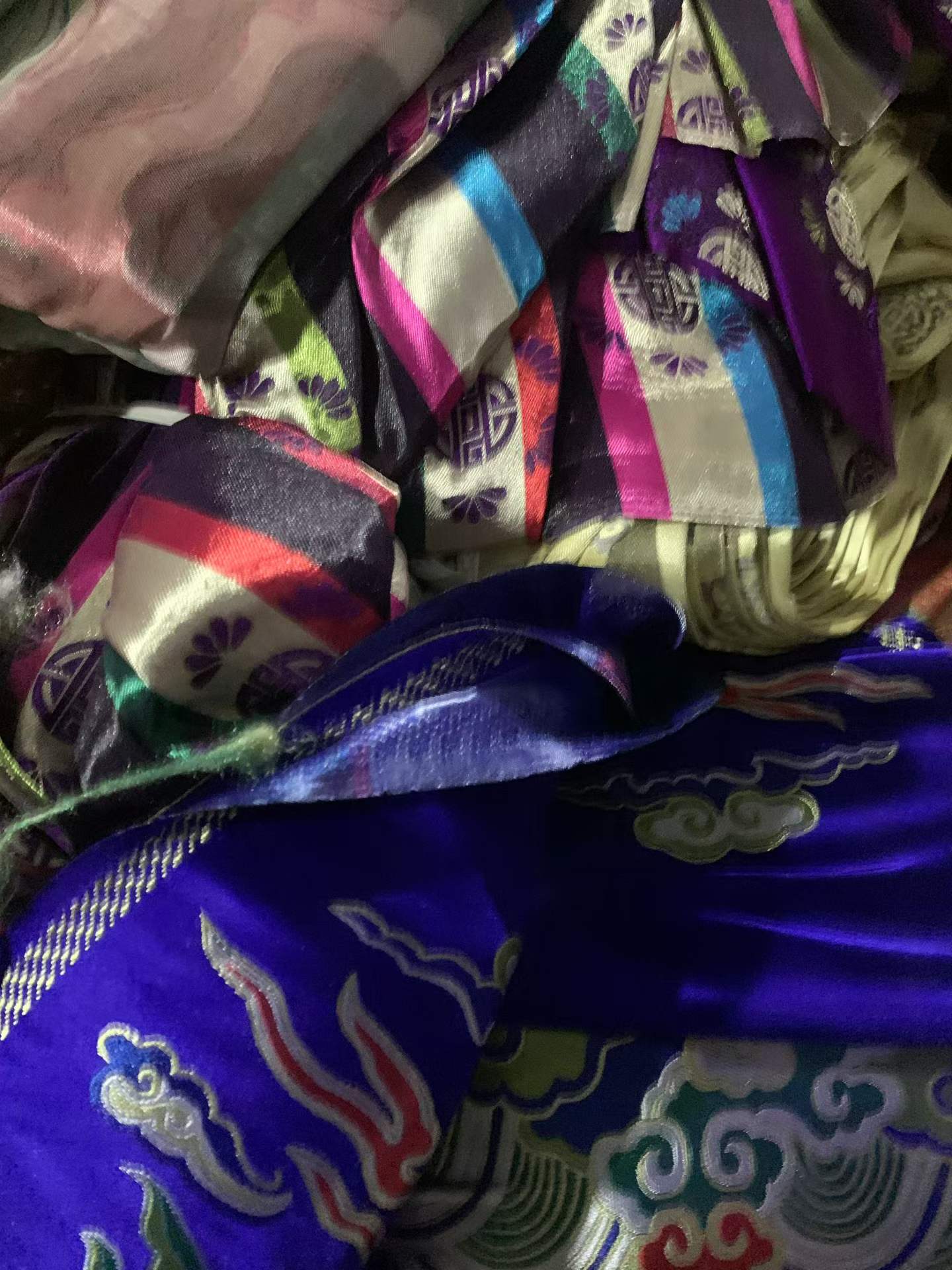 Premium Brocade Satin Fabric Remnants | Traditional Chinese Jacquard Fabric, 20-40m Lengths, 75cm/1.1m/1.5m Widths, for Qipao, Tang Suit, Vest, Wholesale