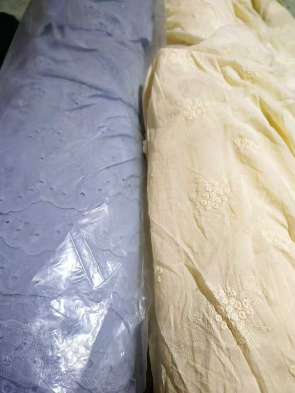 批发100%纯棉绣花面料 | 稀有白色刺绣纺织品