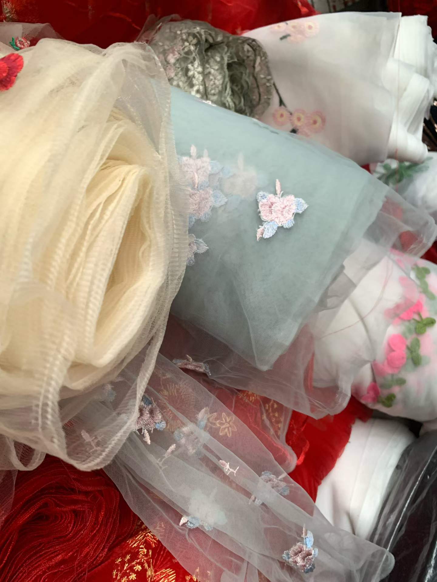 Small Roll Embroidered Tulle Fabric | Lightweight Wedding Dress Tulle 400-500kg