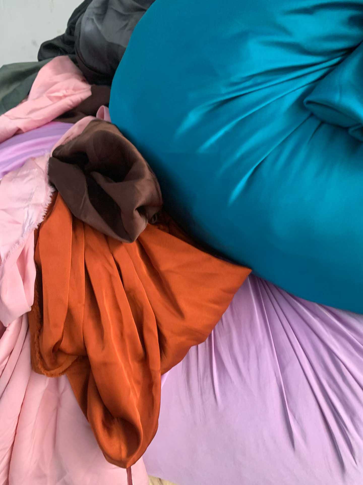Assorted Garment Lining Fabric Remnants Bulk Stock