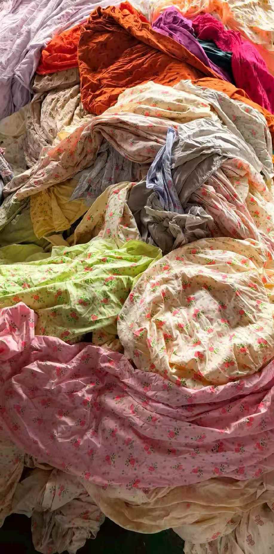 Branded Printed Single-Side Cotton & Floral Rib Fabric Remnants