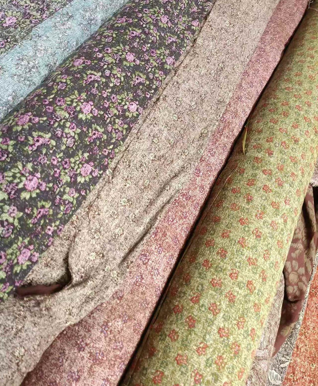 Printed Pure Cotton Linen Fabric Rolls Floral Vintage Style Stock Fabric
