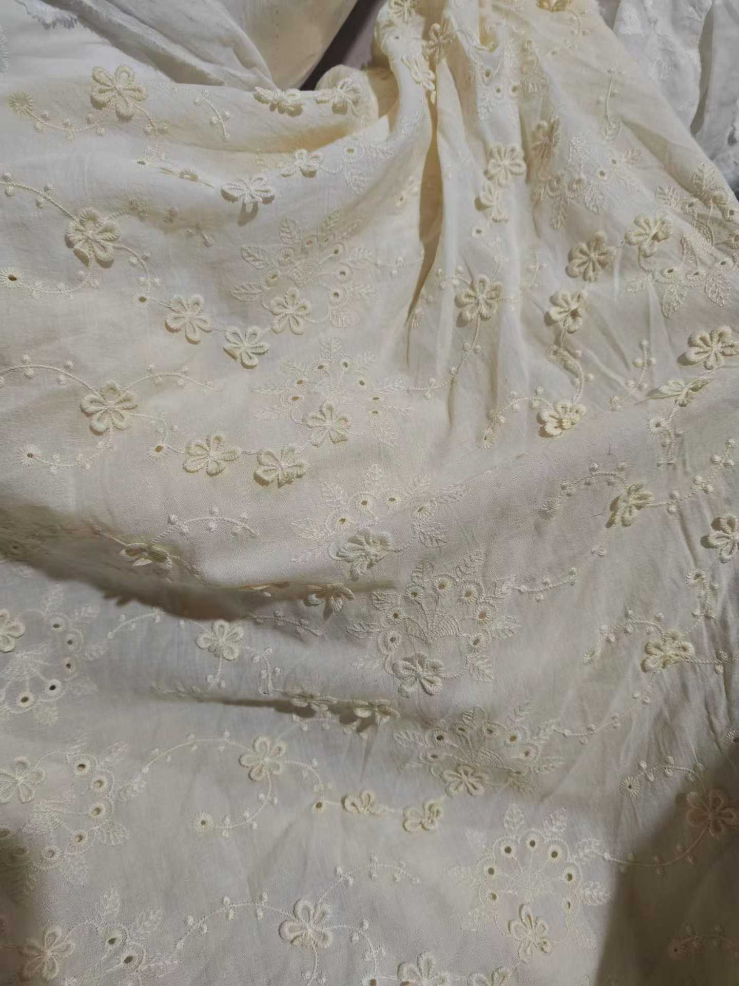 High Quality Cotton Woven Fabric 9088 Style Garment Material
