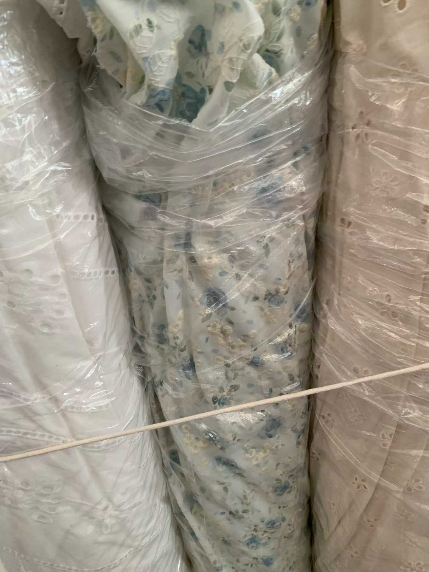 1000KG+ Tencel Cotton Embroidered Fabric - Floral Embroidery Fabric Rolls for Fashion & Hanfu