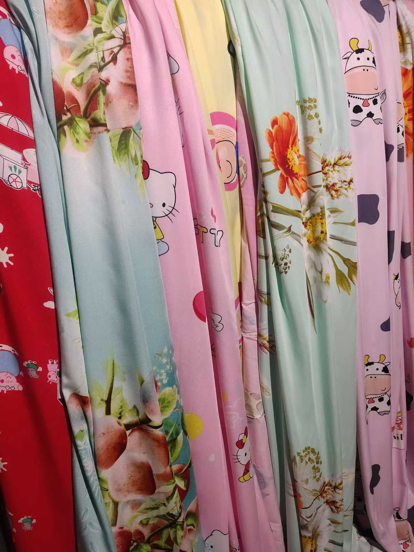 6-10m Cartoon Rayon Fabric - 200cm Width Summer Cotton Fabric Remnants with Cute Prints