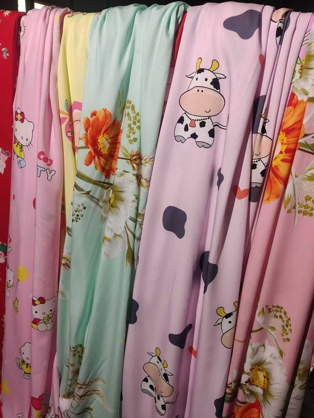 6-10m Cartoon Rayon Fabric - 200cm Width Summer Cotton Fabric Remnants with Cute Prints