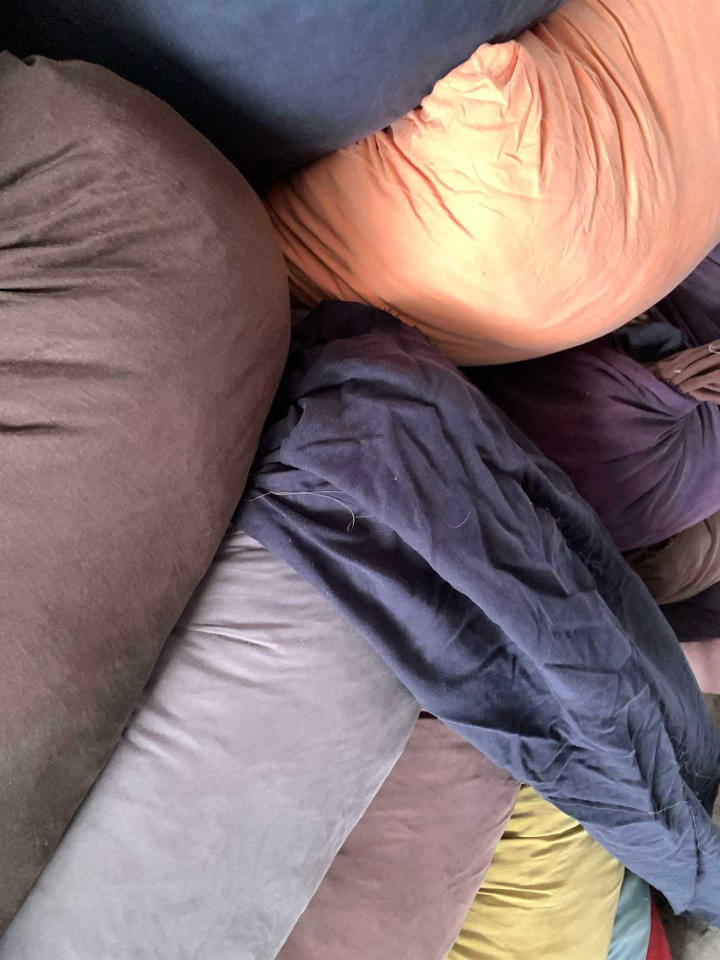 Premium Cupro Cotton Blend Fabric Remnants | Heavy Drape Misty Finish Solid Color Fabric Scraps, 1-10+ Meter Lengths, 500KG Bulk Lot for Apparel, Pants, Dresses, Blouses, Wholesale Sewing Fabric