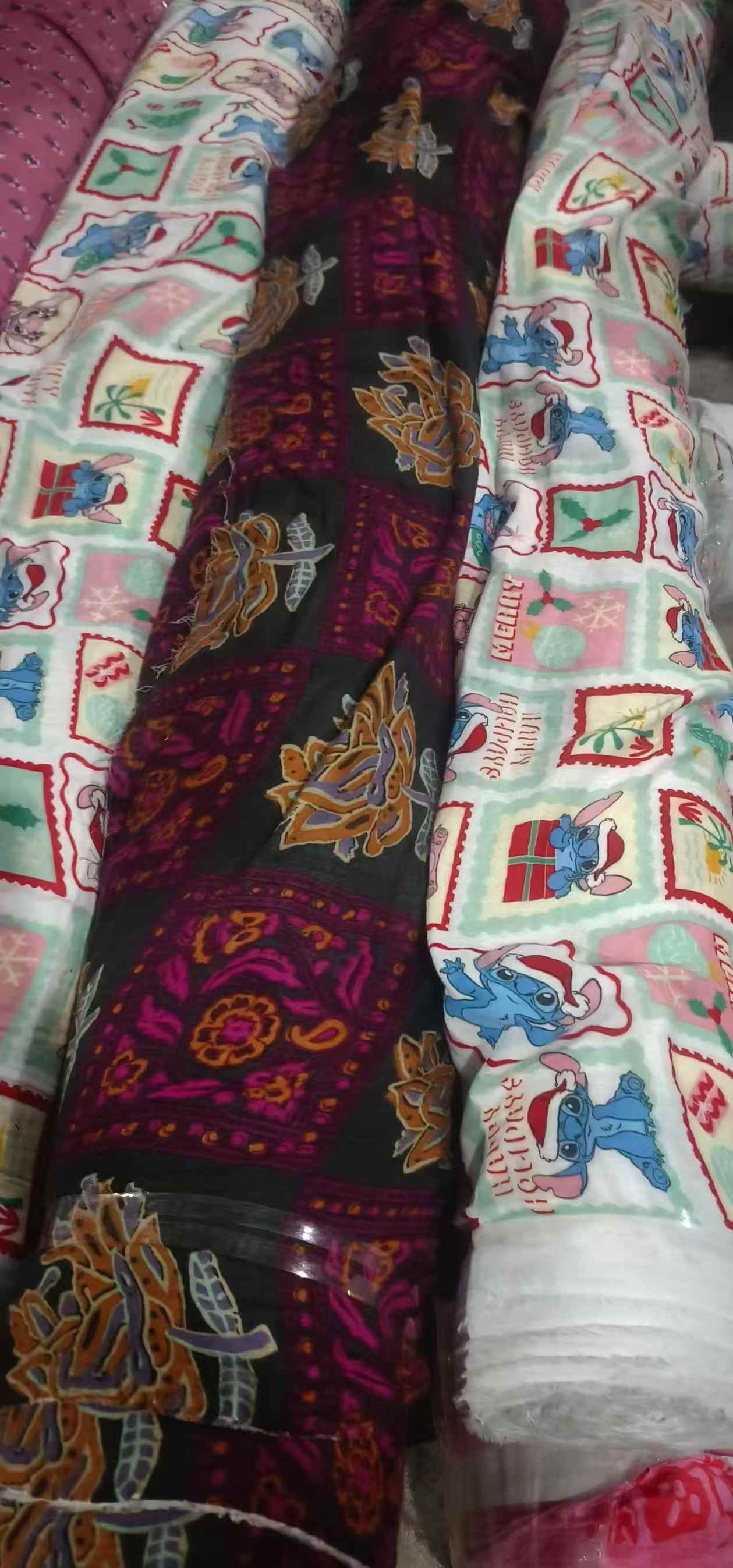 Floral Double Gauze Fabric | Soft Breathable Cotton for Baby Blankets, Loungewear & Wholesale