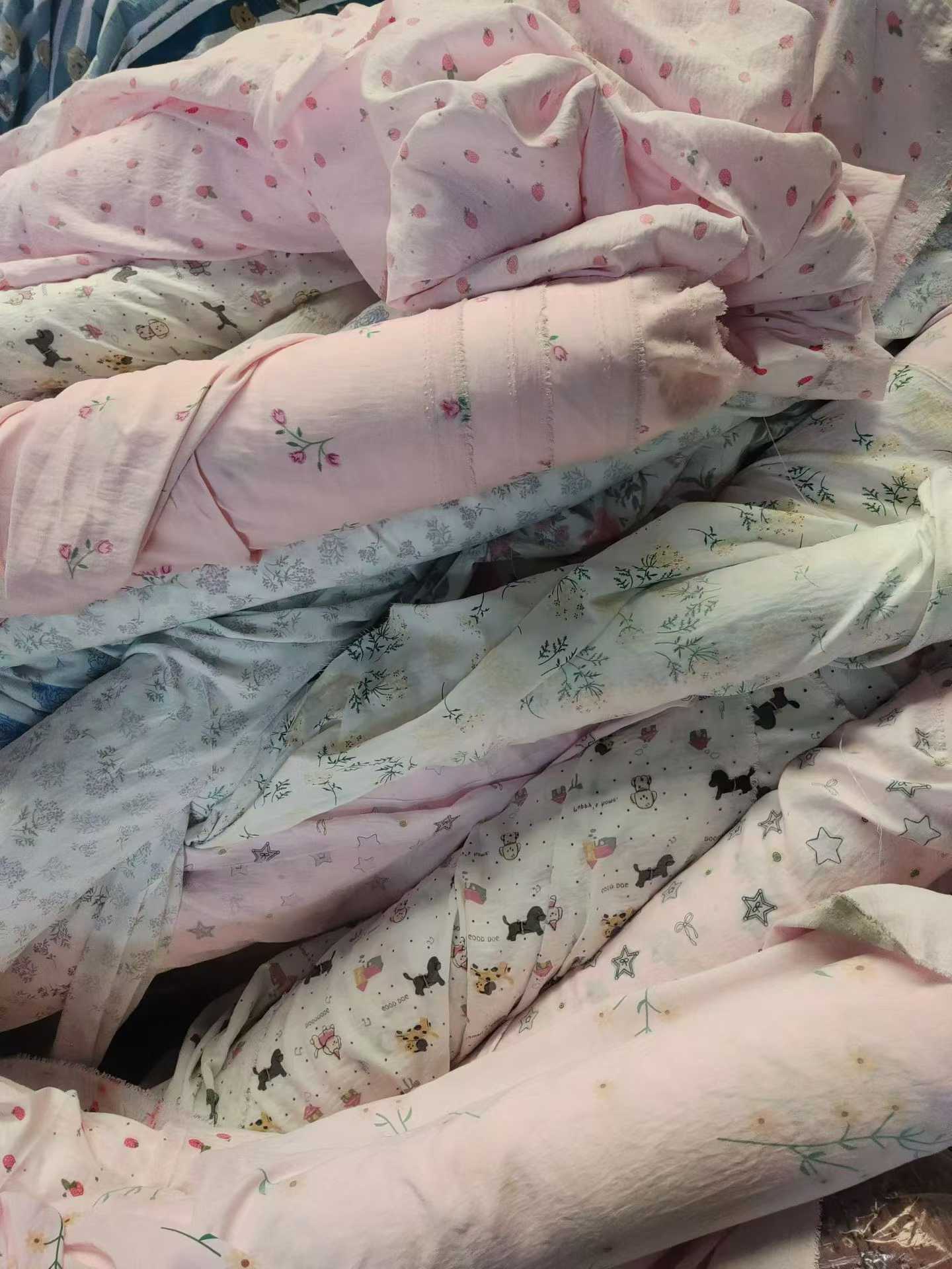 全棉花卉床上用品面料库存批发 | 床品用柔软全棉面料供应商 | 现货供应
