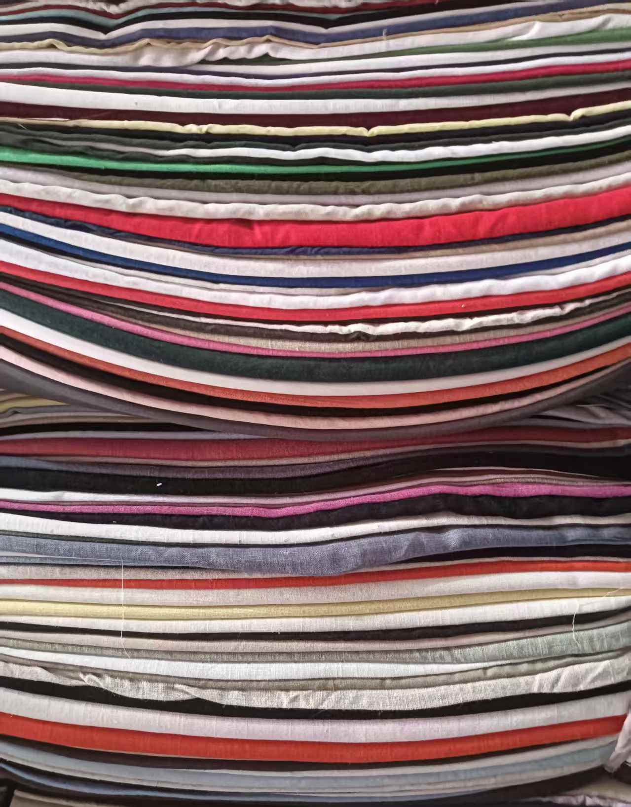 Colored Linen Fabric Wholesale Stock Lots | Linen Fabric Rolls Bulk Supplier Mixed Dyed Linen Cotton Fabric