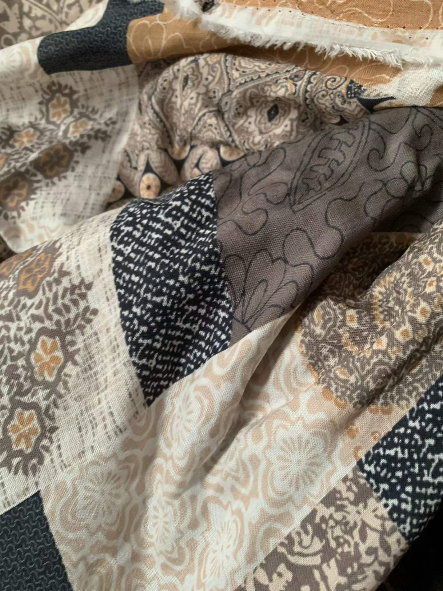 Vintage Floral Double Gauze Fabric | Soft Small Rolls for Dresses, Blouses & Crafts