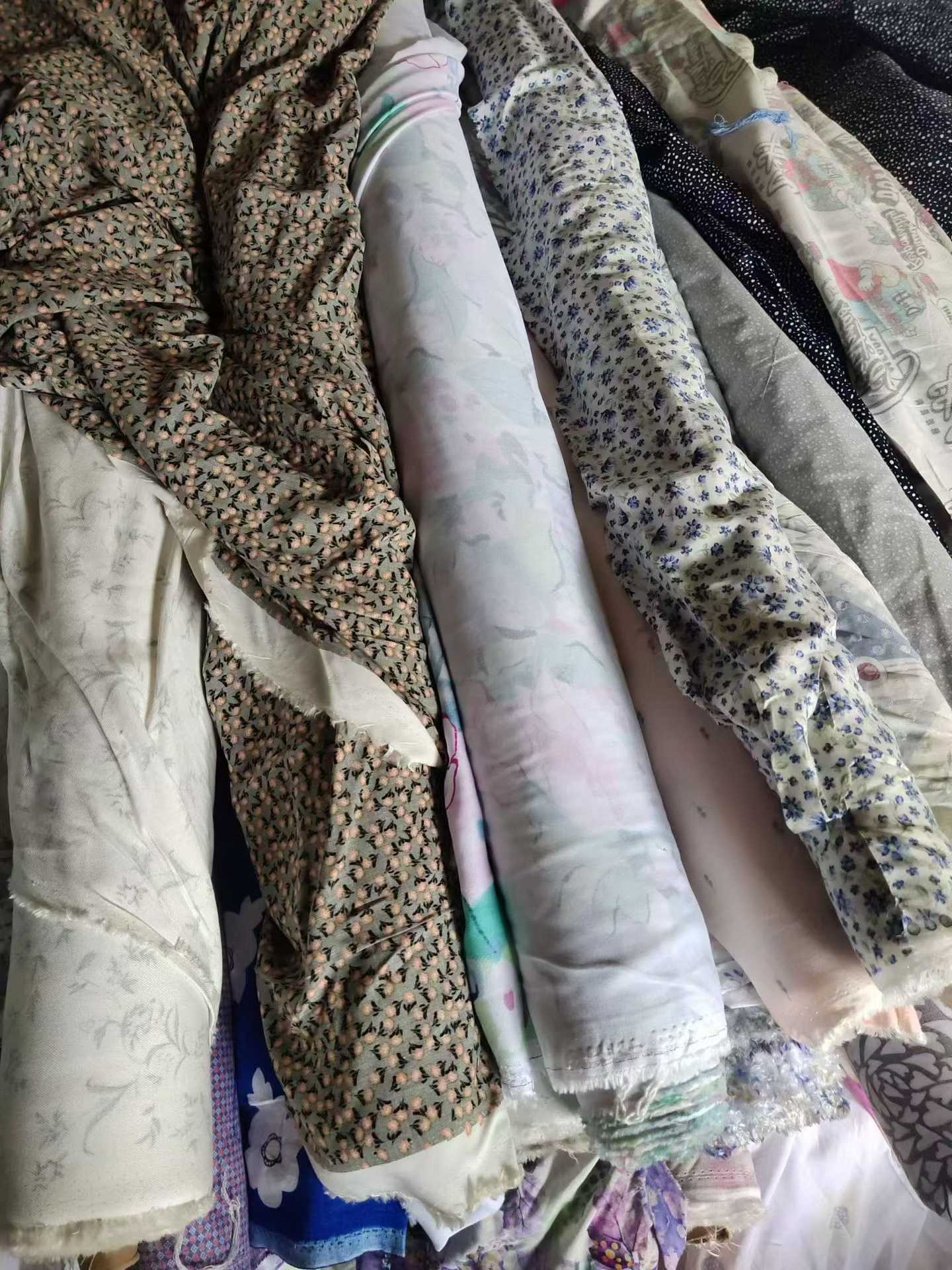 Printed Rayon Cotton Fabric Wholesale | Small Roll Viscose Cotton Fabric Bulk Supplier Stock Lots
