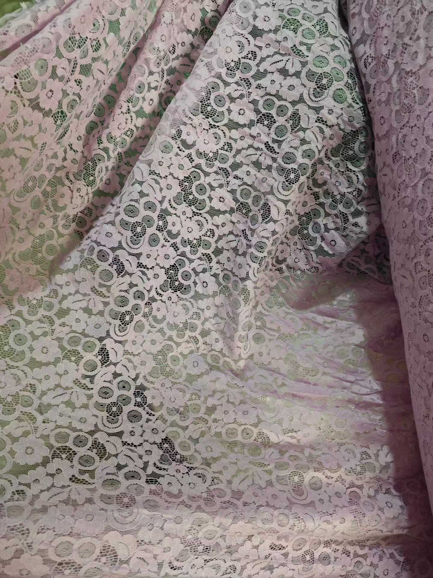弹力蕾丝面料批发 | 连衣裙内衣文胸弹力蕾丝花边面料卷筒批发供应商