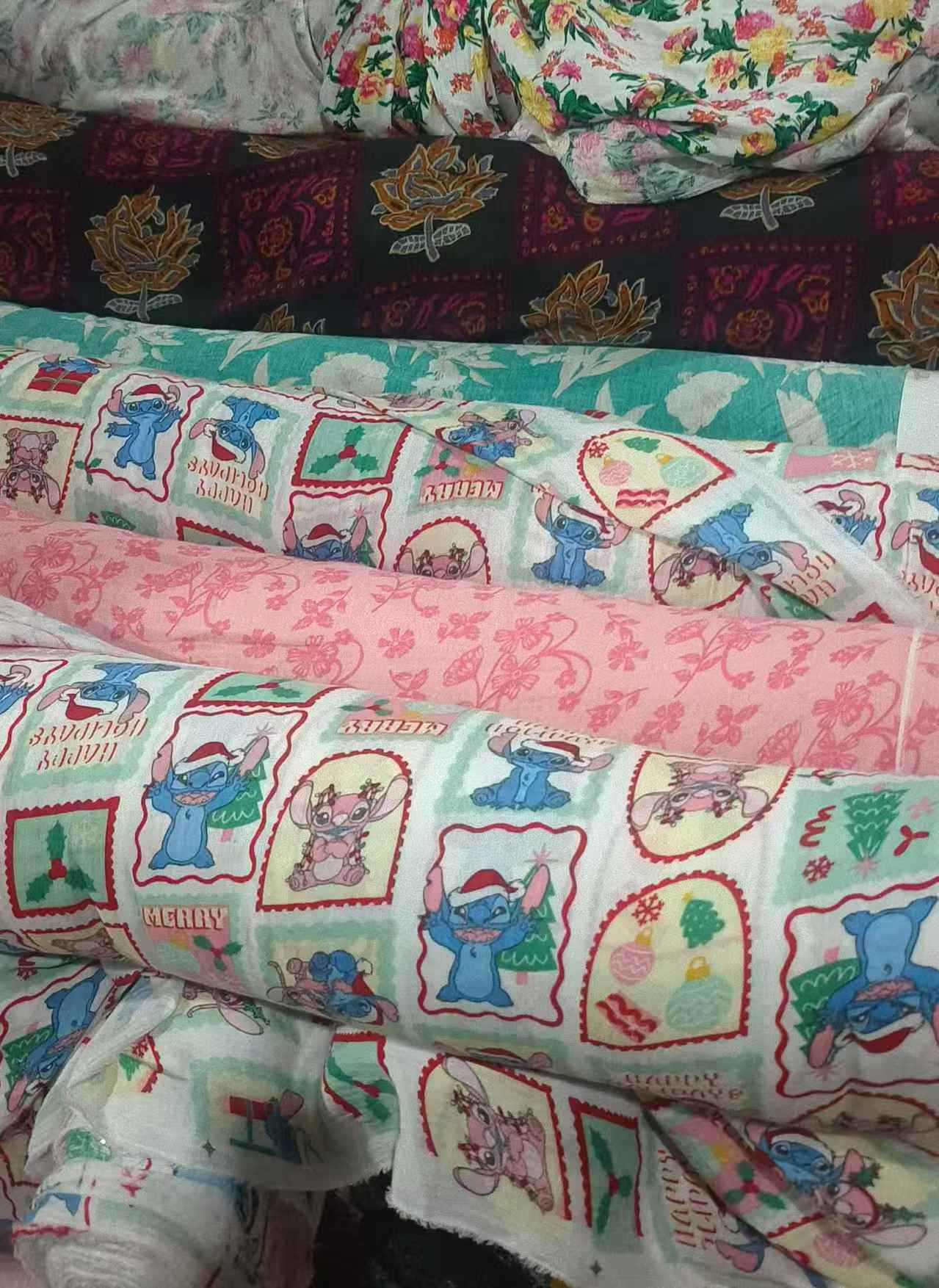 Floral Double Gauze Fabric | Soft Breathable Cotton for Baby Blankets, Loungewear & Wholesale